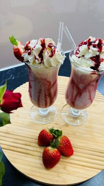 Böğürtlenli Milkshake