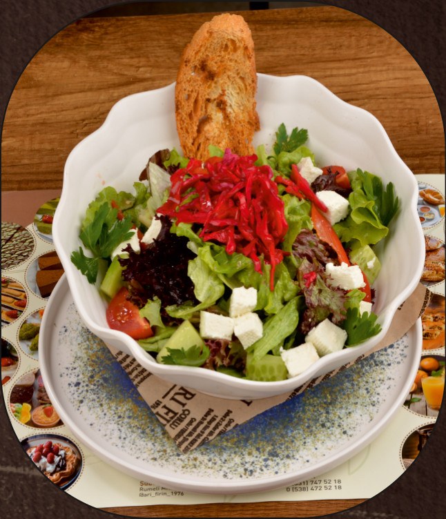 Sezar Salata